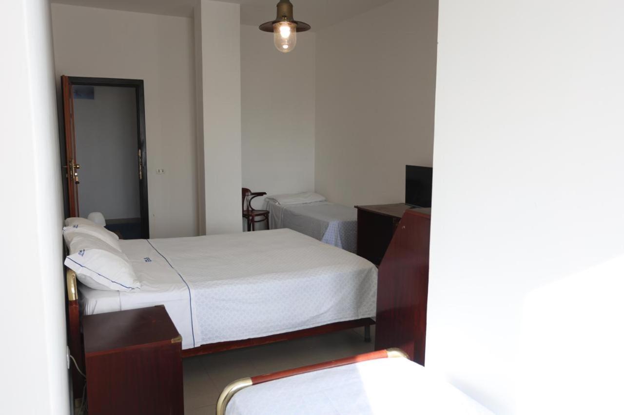 Barracuda Hotel